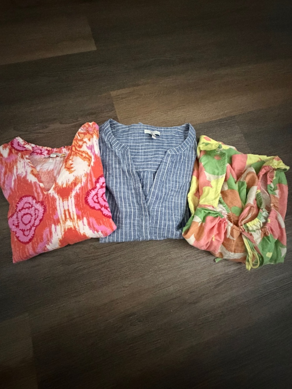 Bundle 3 tops C&C California Sanctuary Joie size L linen rayon cotton colorful